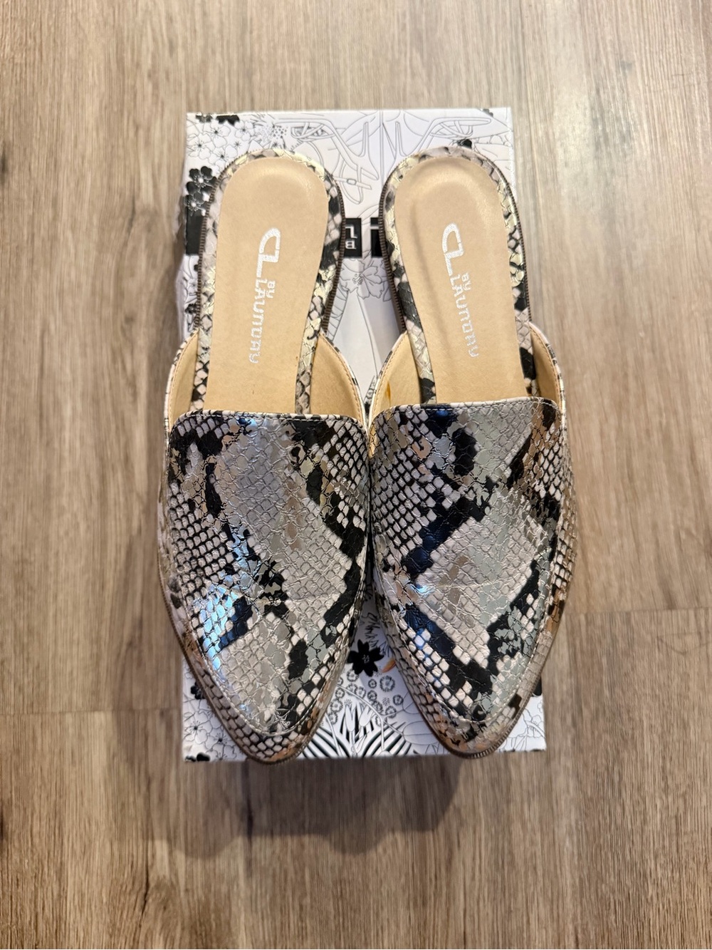 CL by Laundry Snakeprint Mules